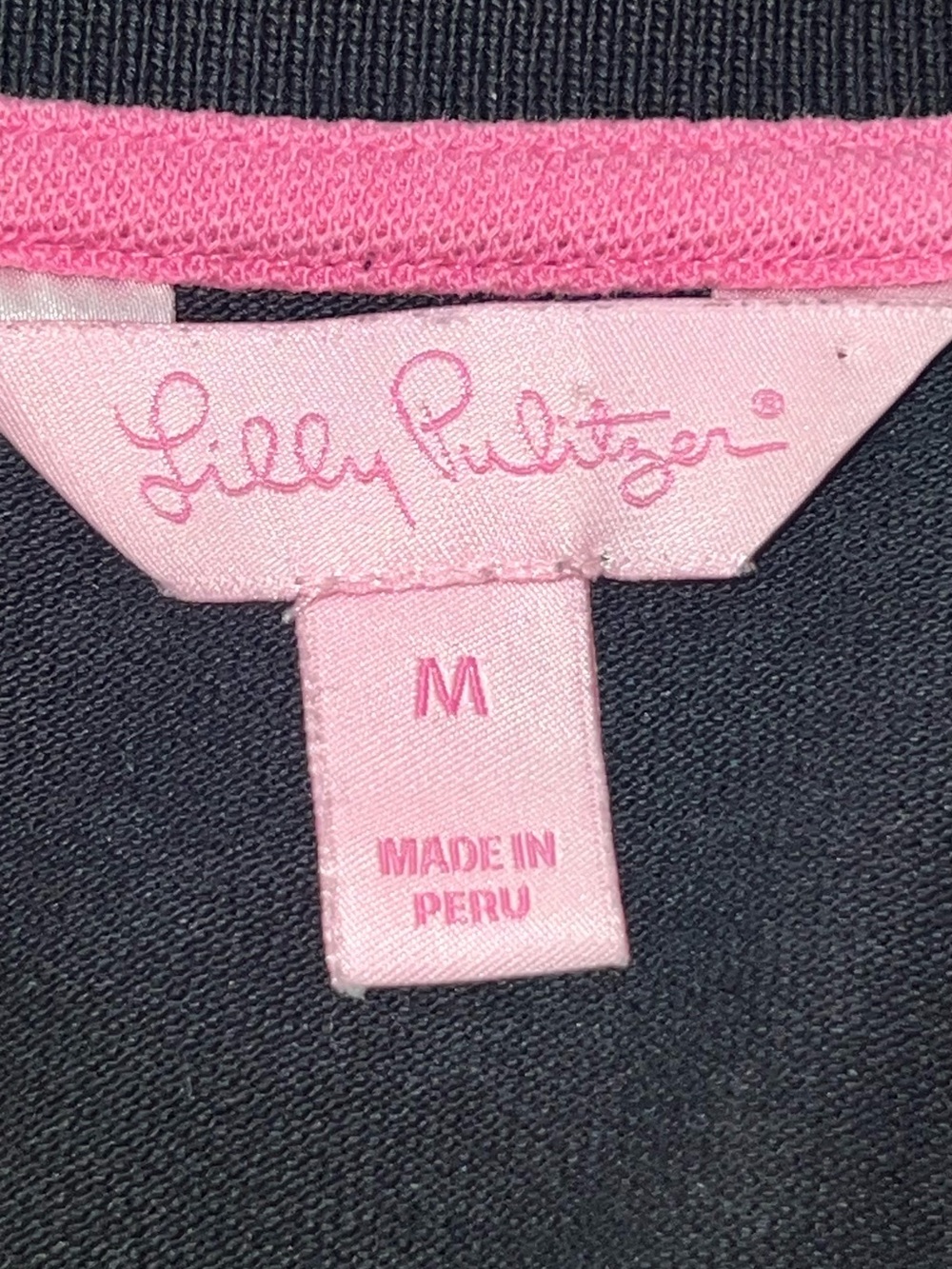 Lilly Pulitzer Medium - Picture 3 of 3
